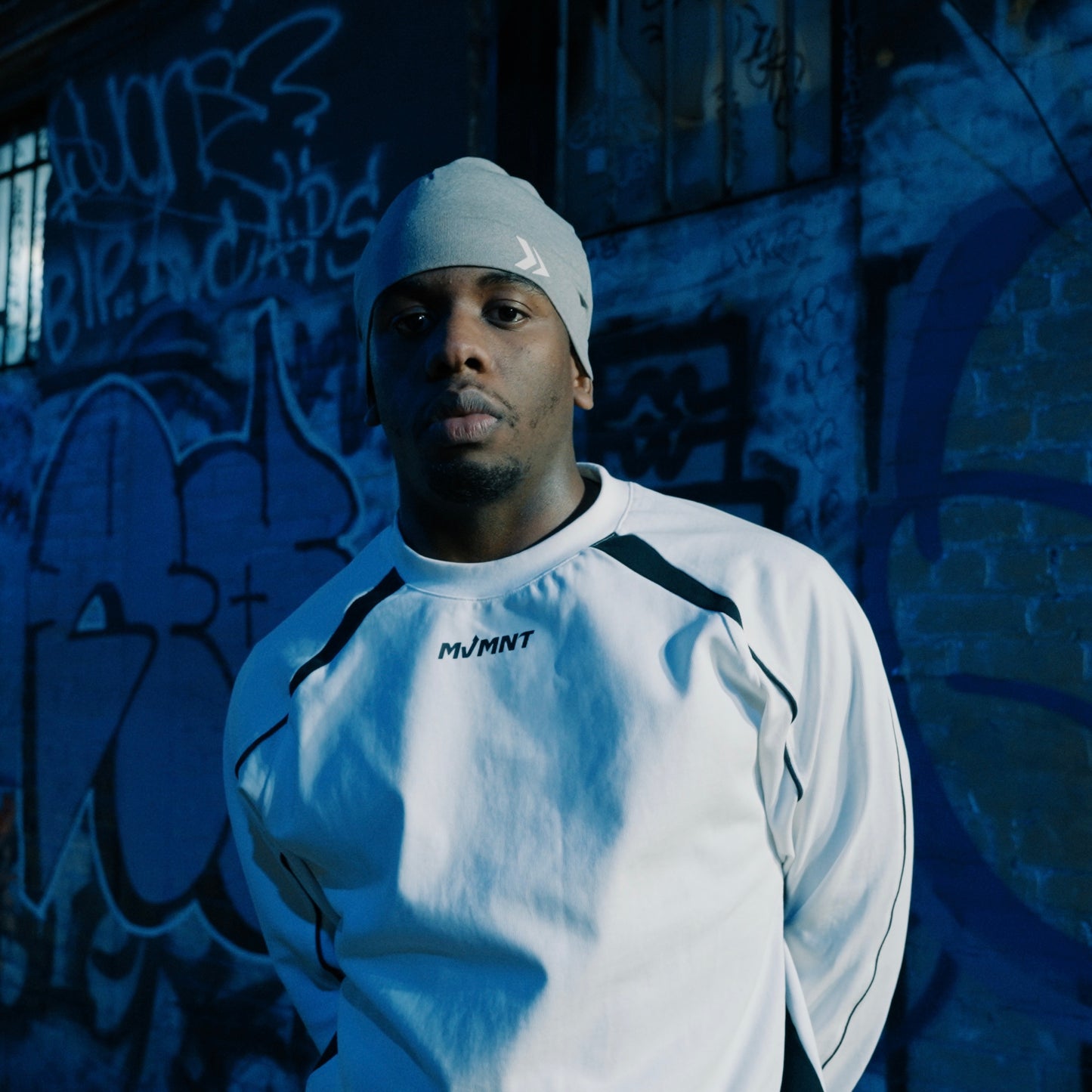 PERFORMANCE SKULLY | GREY